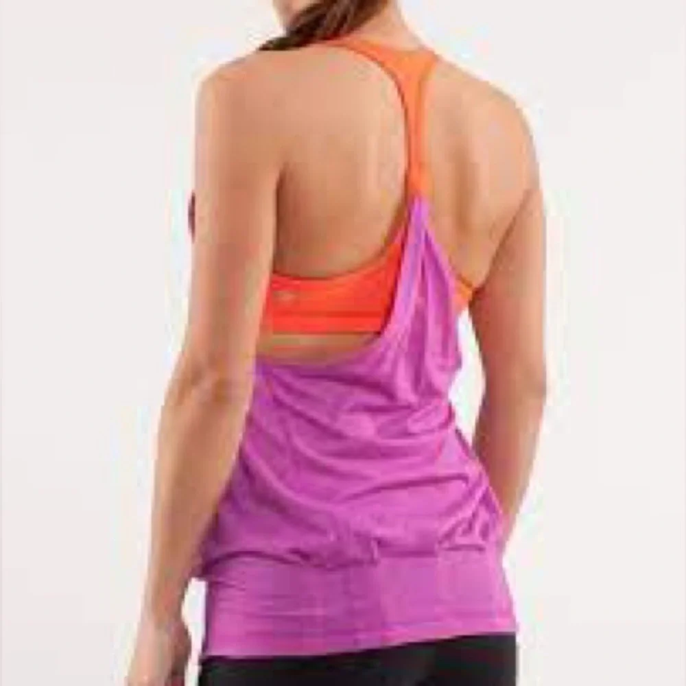 Lululemon Practice Freely Tank
Heathered Ultra Violet / Dazzling SZ 8 EUC - Picture 2 of 11